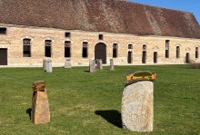 Vladimir ZBYNOVSKY, dans les espaces ext&eacute;rieurs de la galerie